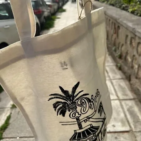 Apartament Athenian Coastal Urban Living
